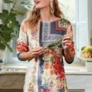 Womans Soft surroundings velvet floral patchwork Tunic M